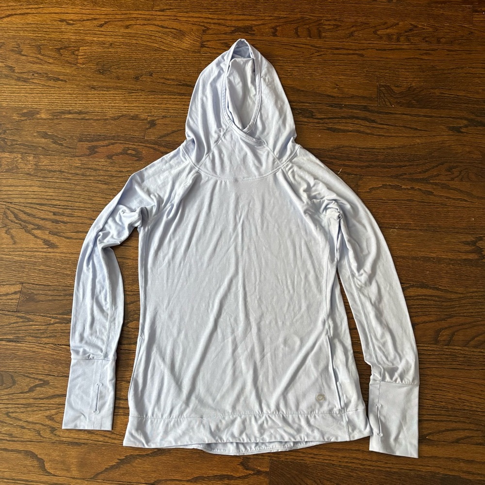 Gap Fit Breathe Sky Blue Sun Block Athleisure Athletic Pullover Thumbholes